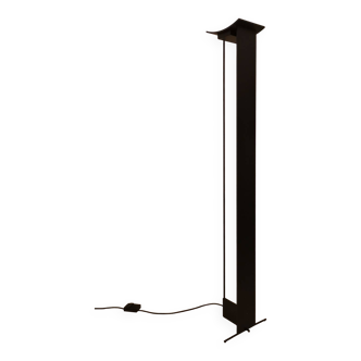Lampadaire MPC design Gilles Derain,
édition Lumen, 1980