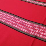 Red, white/black and green rectangular tablecloth