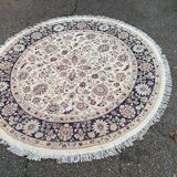 Handmade round wool Persian rug 185cm