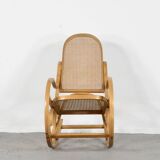 Fauteuil à bascule italien Luigi Crassevig en bois courbé