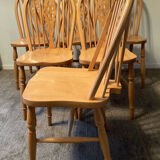 Set of 6 Dutch chairs in solid beech wood.