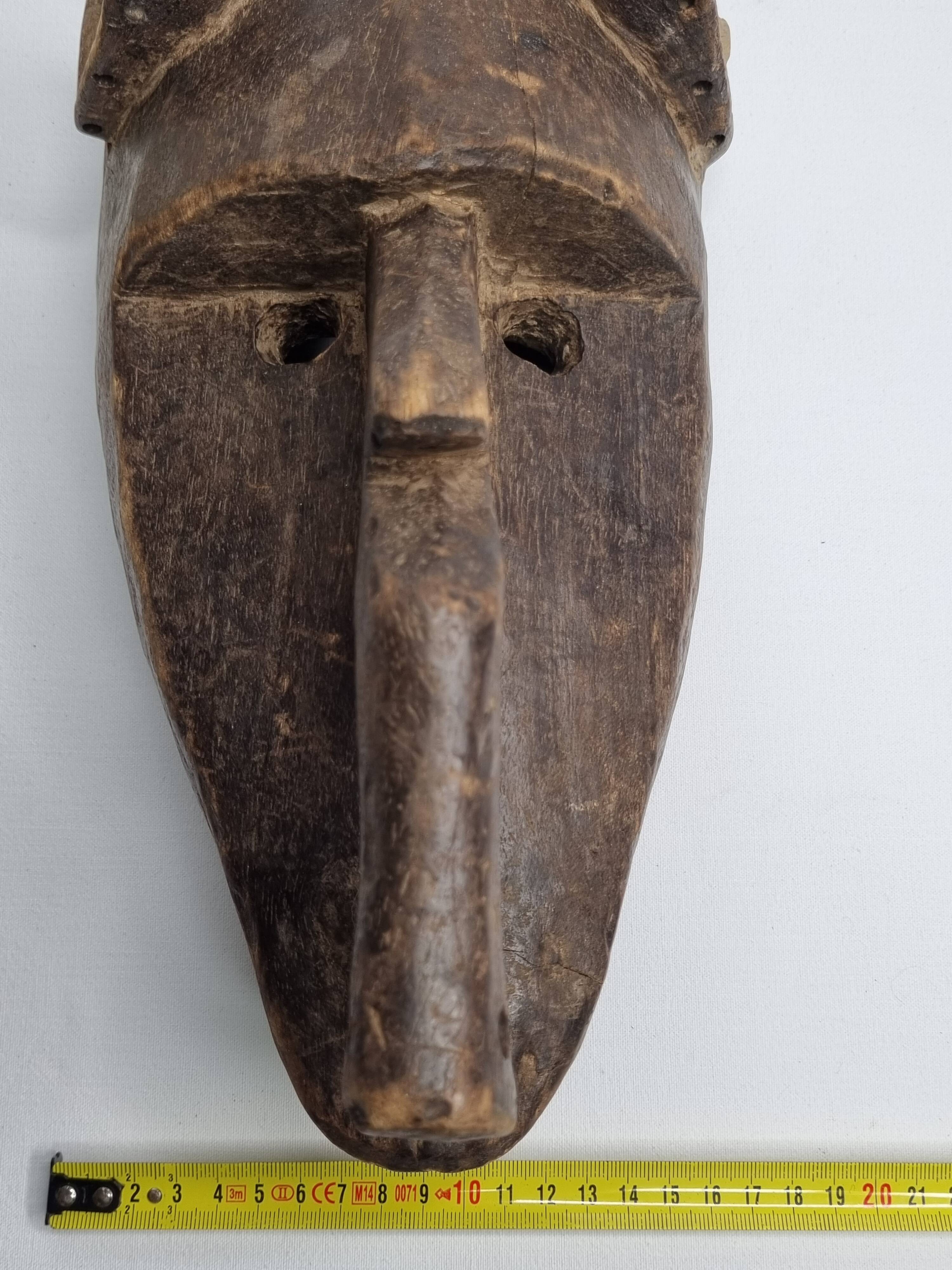 Hyena Suruku mask from Korè, Mali Bamana – Carved wood, 33 cm