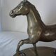 Brass horse 422112 on base