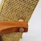 Fauteuil vintage olive vert design by H.Lis