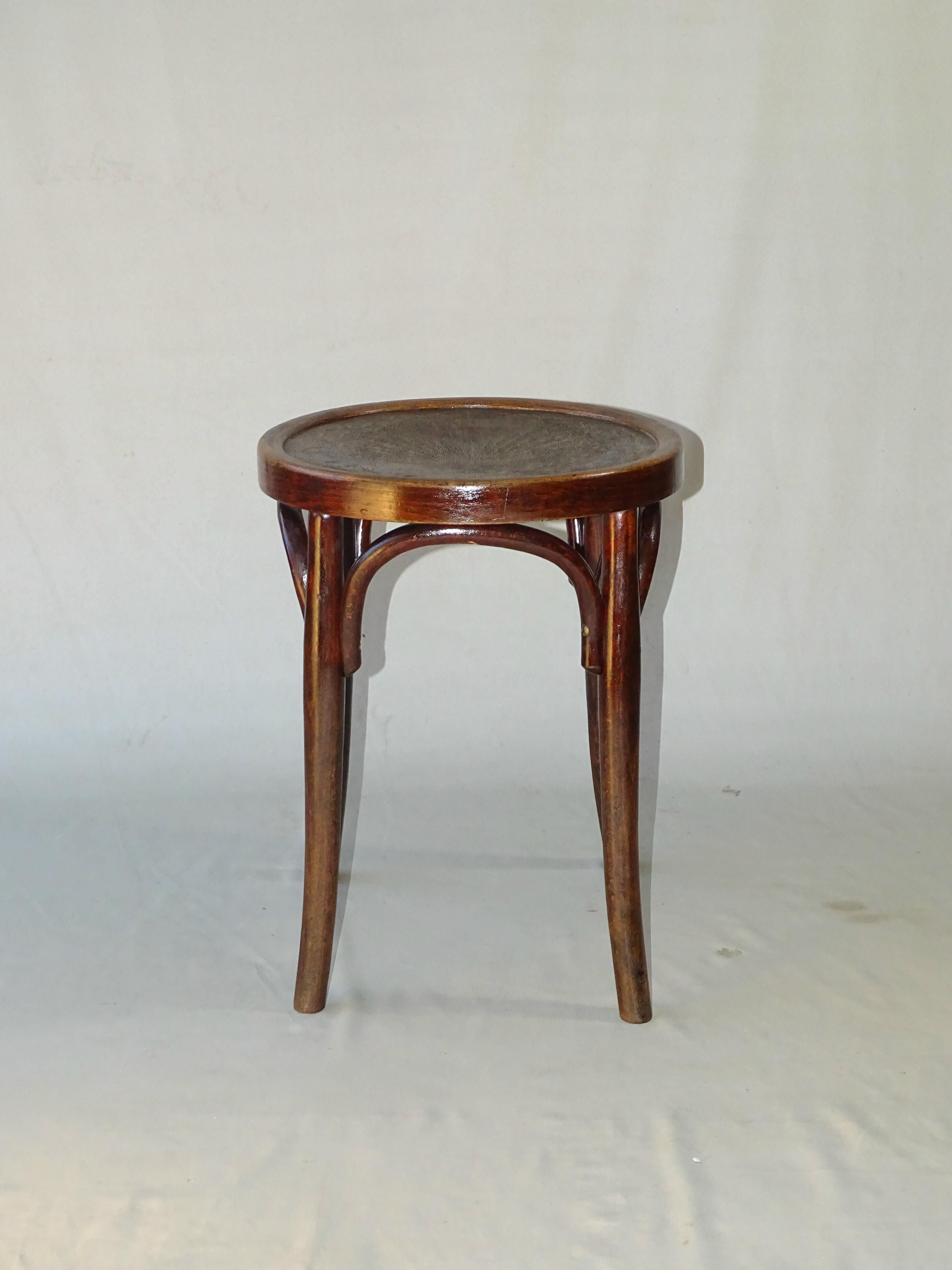 1920 wooden sit bistro tabouret