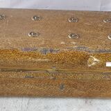 Colonial travel trunk