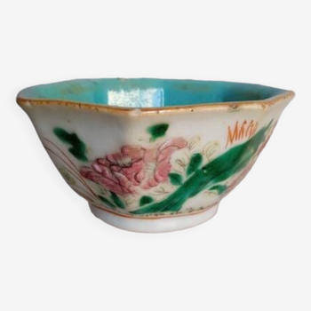 Chinese hexagonal bowl XVIII/XIXth famille rose