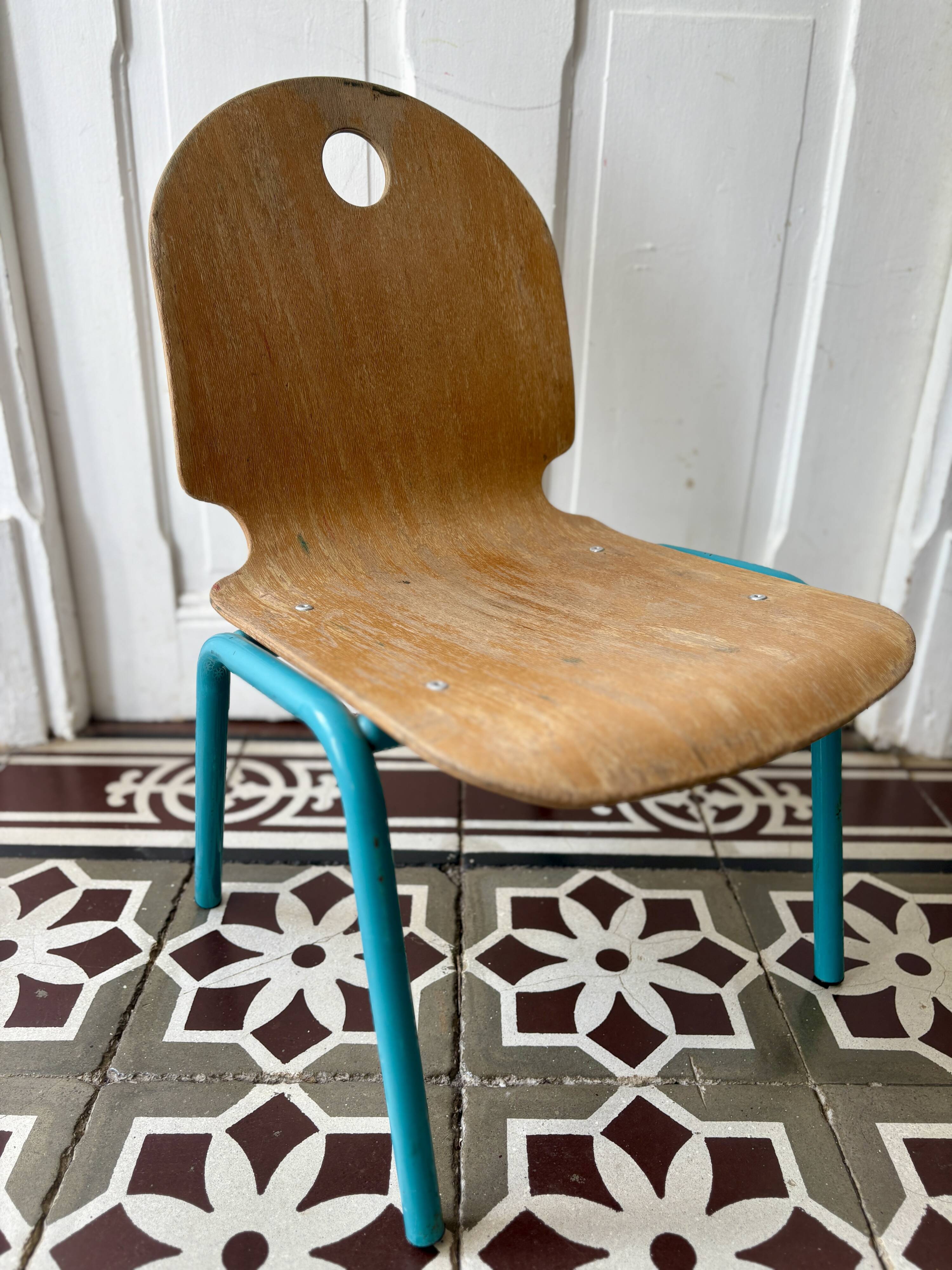 Old school chair for children
