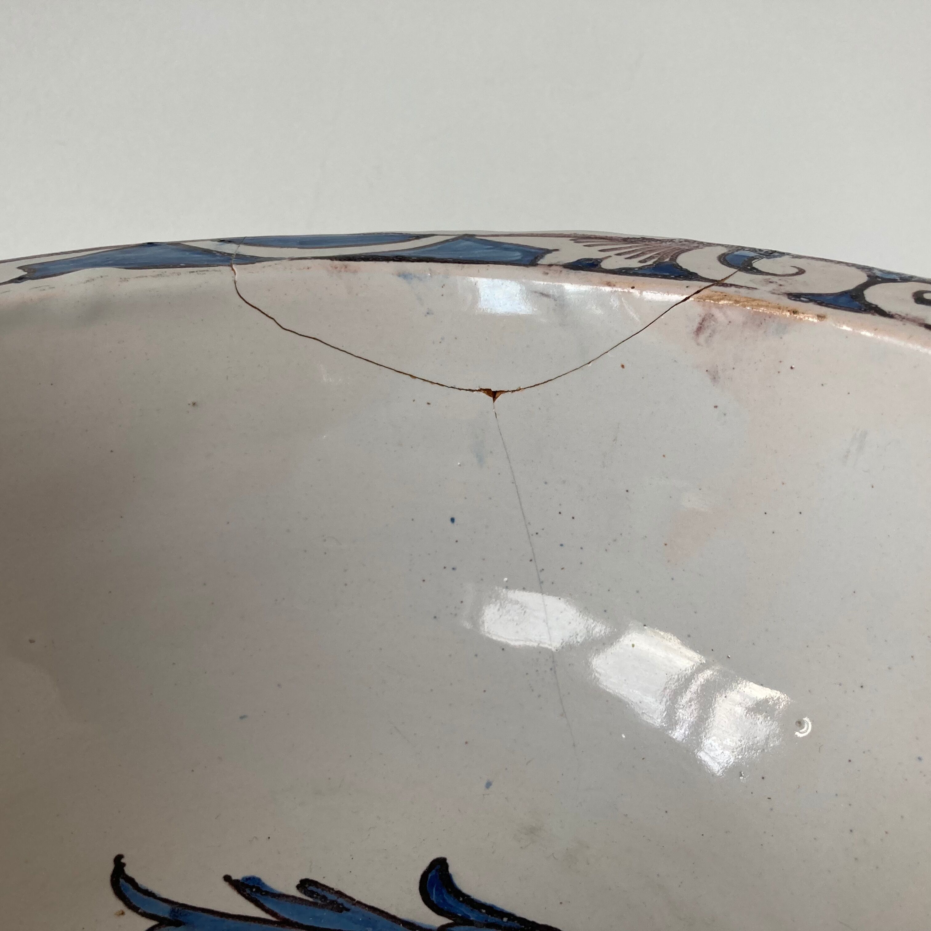 Large fruit cup in Rouen earthenware with blue and brown floral decoration p