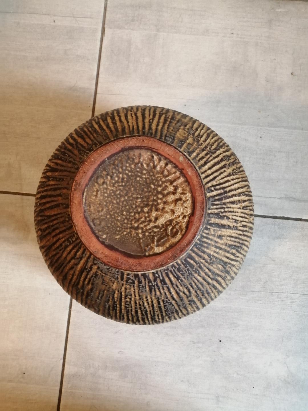 Vase en lave grasse par Schenrich