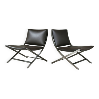 Pair of Flexform leather low chairs, Peter model, by Antonio Citterio