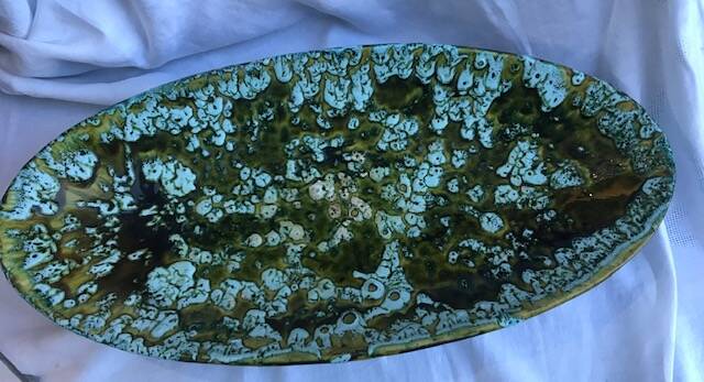 Centerpiece dish