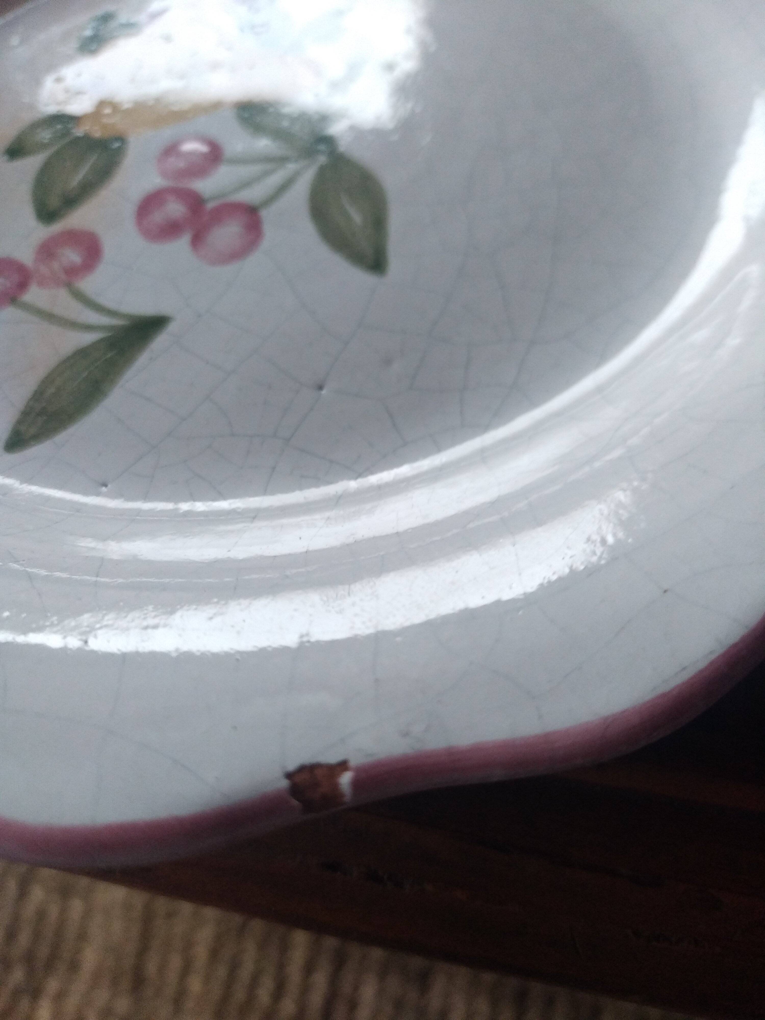 Ceramic plates. 70s/80s Work inspired by the 16th and 17th centuries.