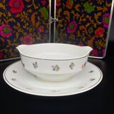Porcelain sauceboat 1924