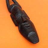 Masque à suspendre visage africain bois d'ébène