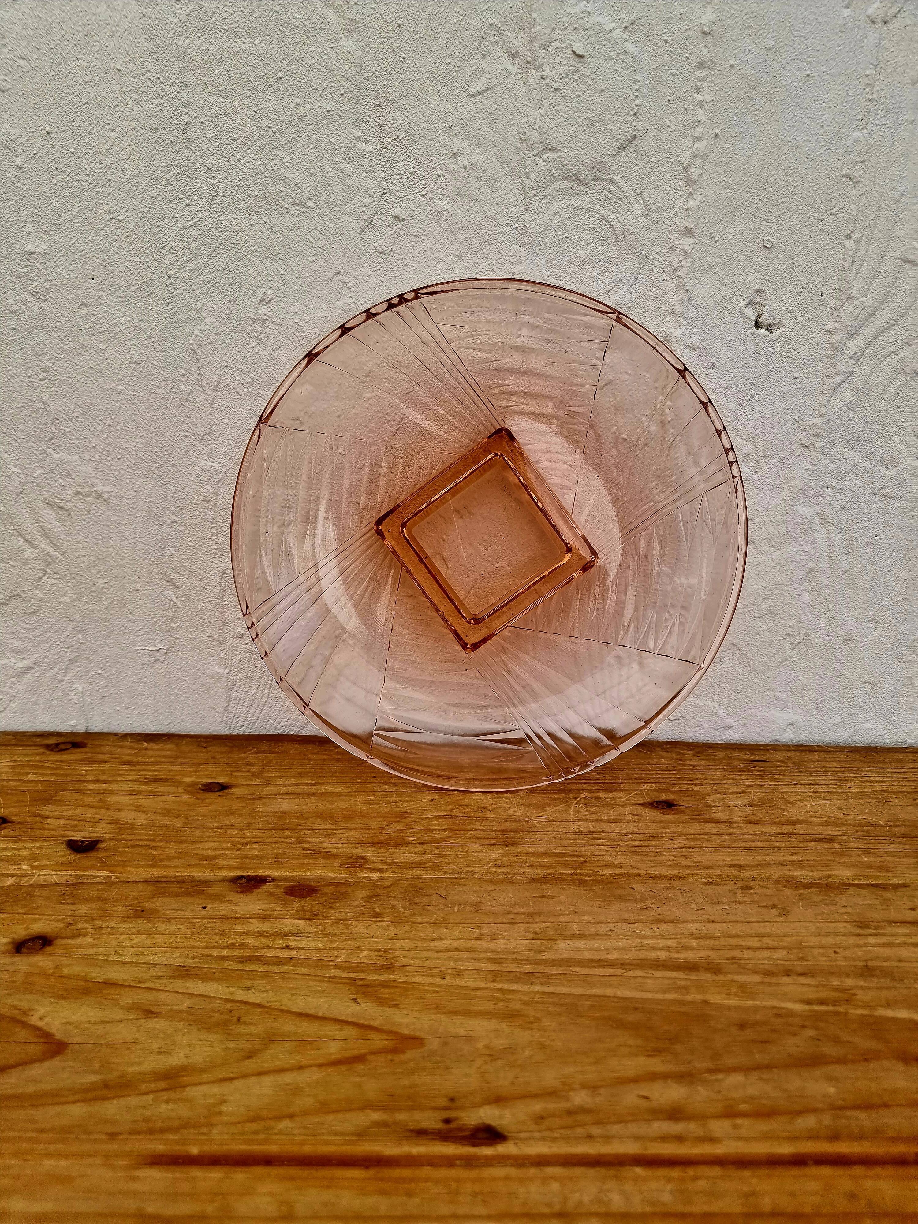 Art Deco dish in pink glass