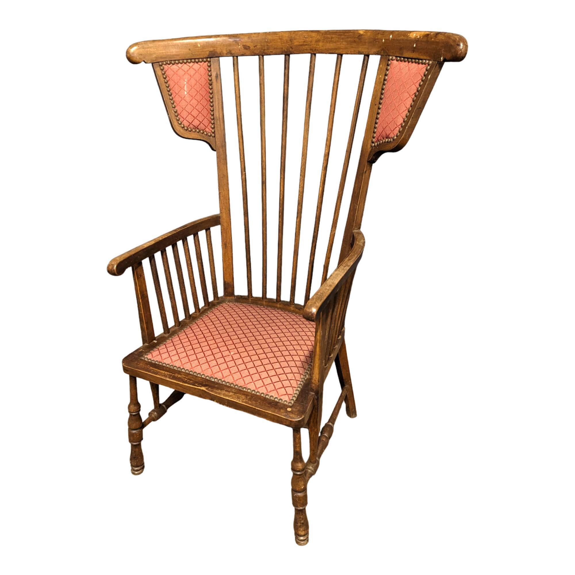Fauteuil à dossier et oreilles style Art & Craft, début XXe