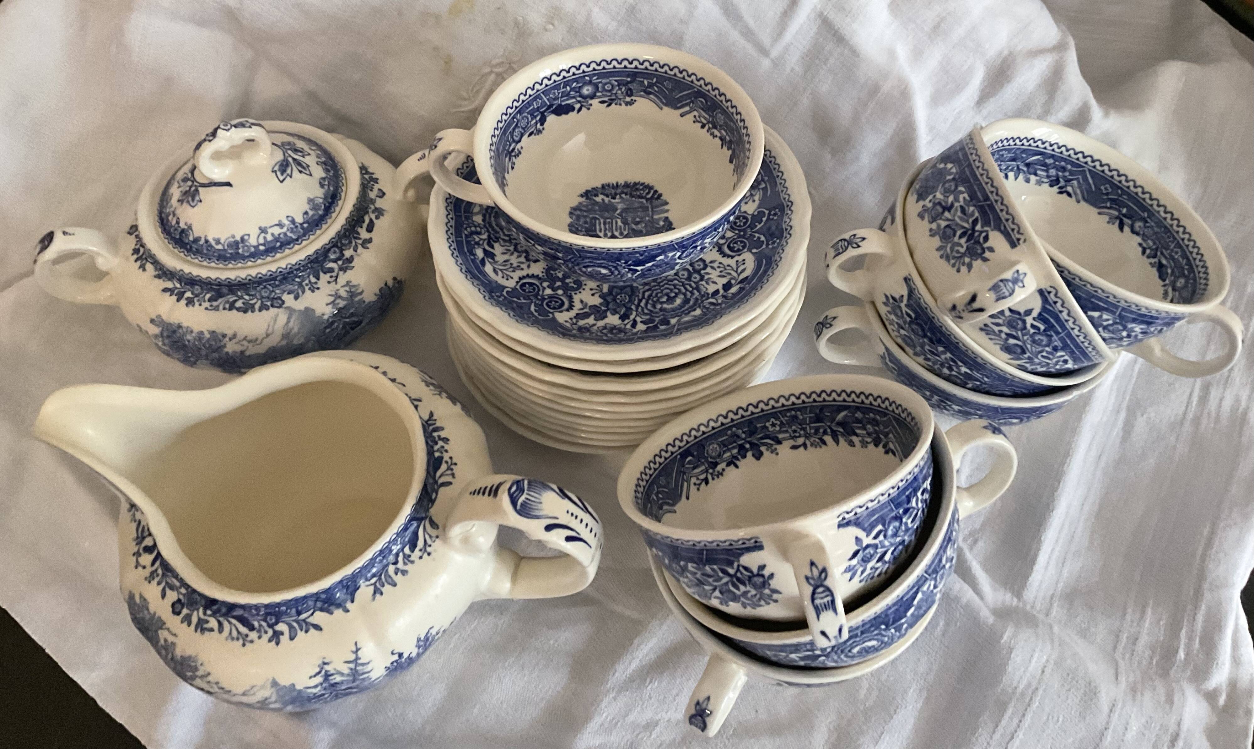 Villeroy and Boch tea service model Burgenland