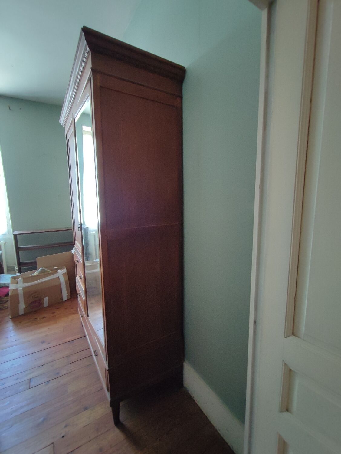 Vintage wardrobe with ice linen and wardrobe