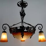 Lustre en fer forgé et pate de verre, Art Deco, Muller Freres, Circa 1920
