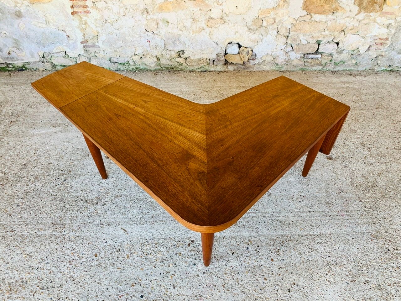 Vintage Scandinavian boomerang coffee table with folding extensions by Samcom, 1960