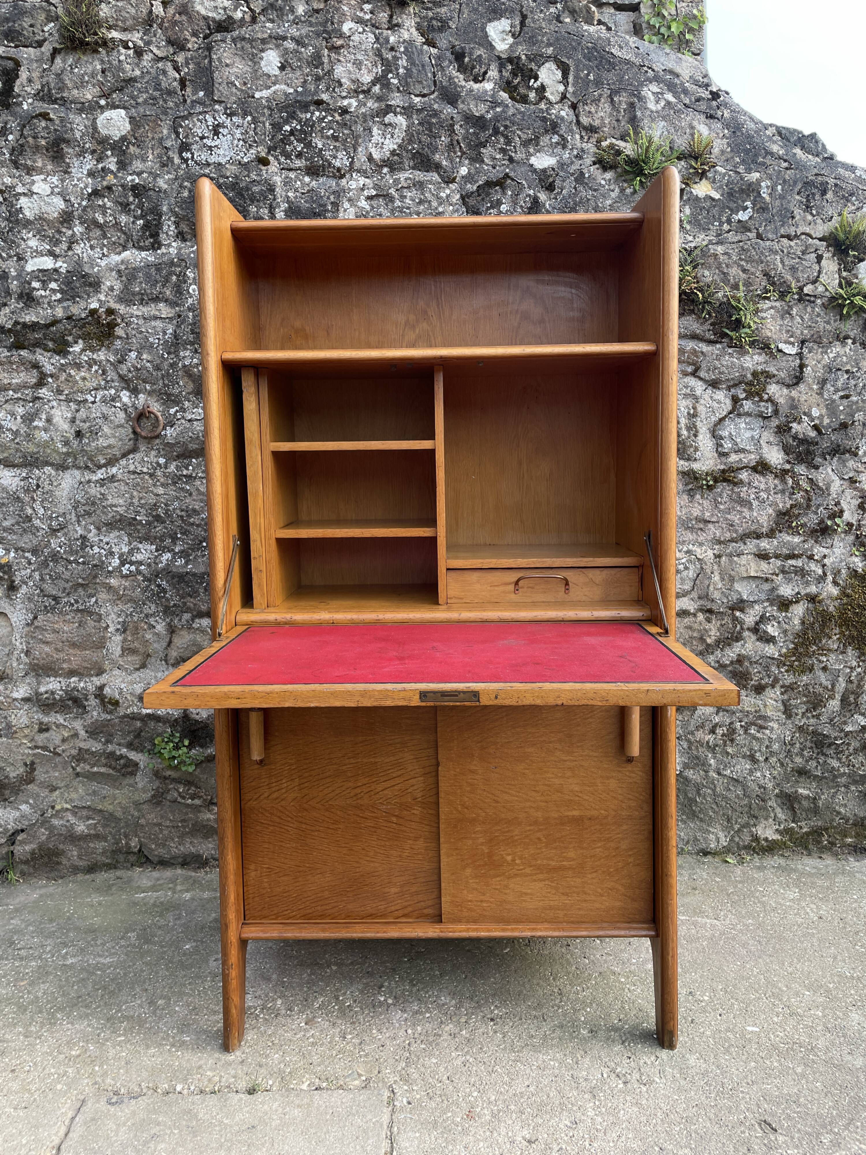 Secrétaire en bois blond 1960
