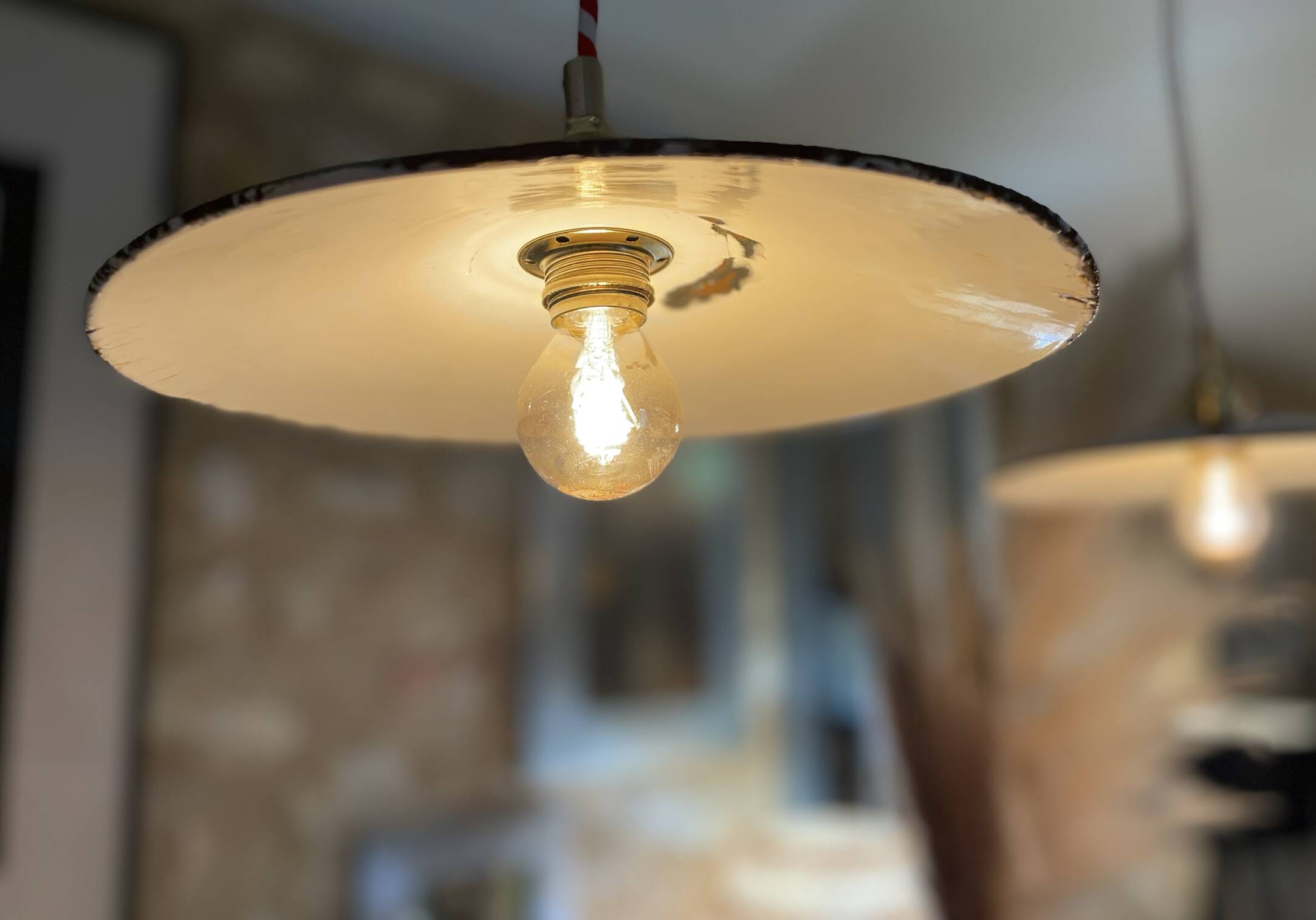 Old green/black and white enameled sheet metal pendant lights Two-tone vintage industrial farmhouse wire