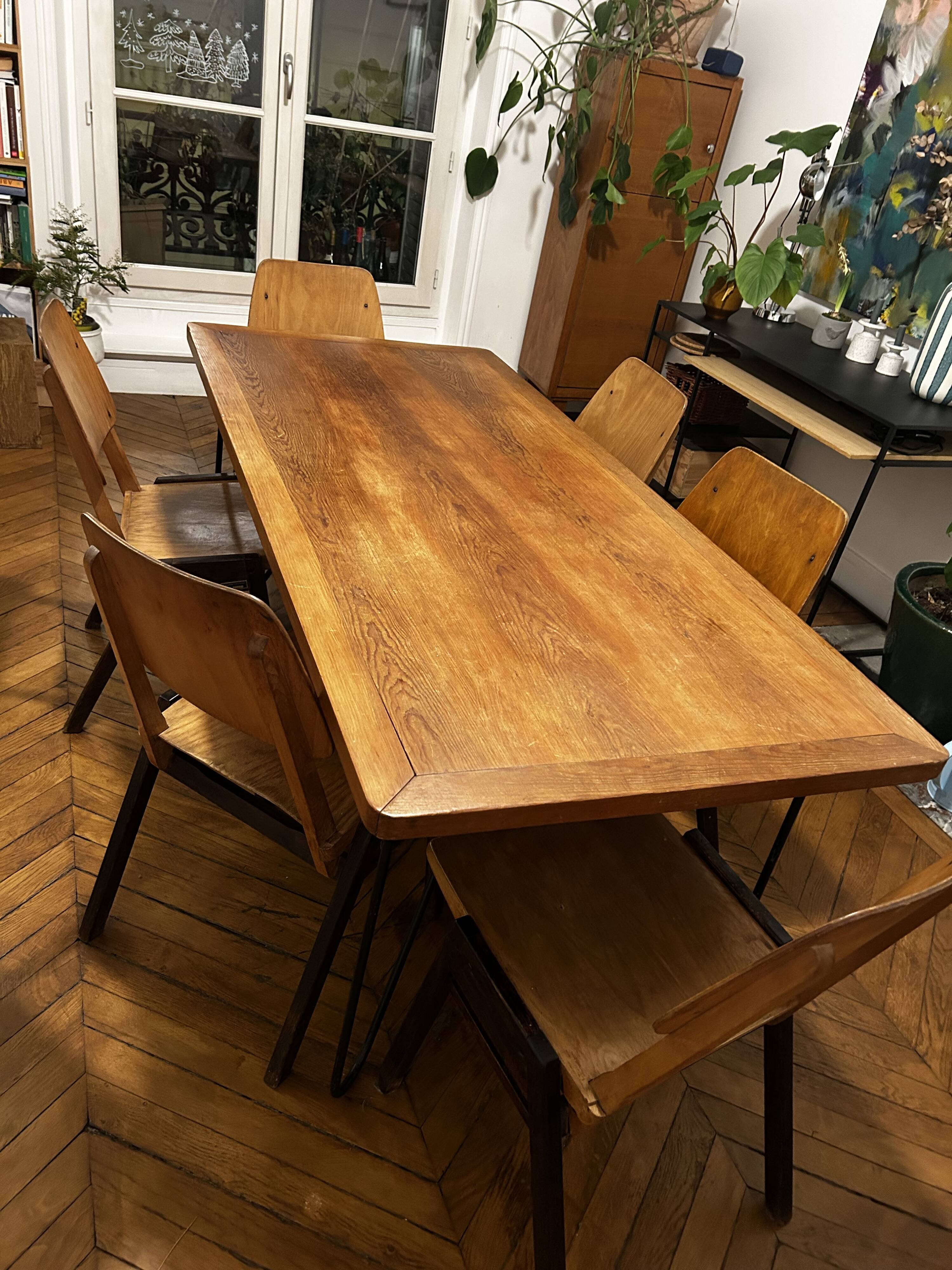 Dining table + 6 vintage chairs – 1960s modernism