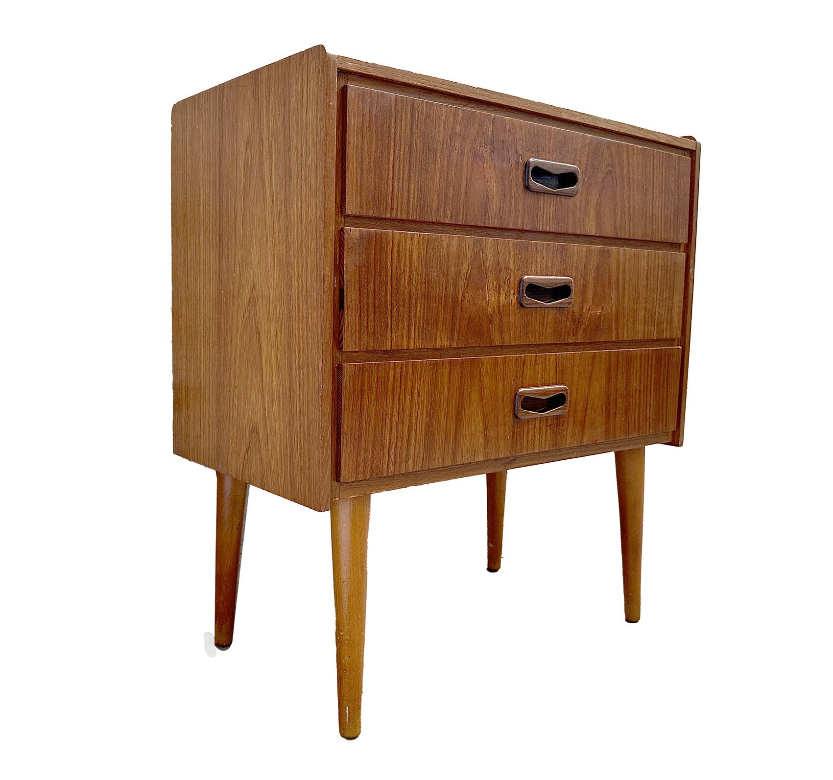Small Danish chest with 3 drawers in teak finer