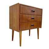 Small Danish chest with 3 drawers in teak finer