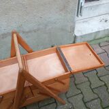 Travailleuse vintage pieds compas