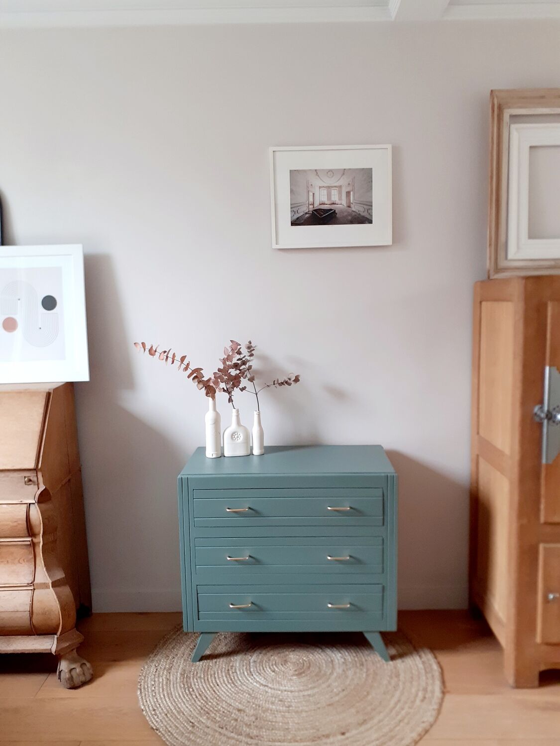 Vintage chest of drawers compass feet
