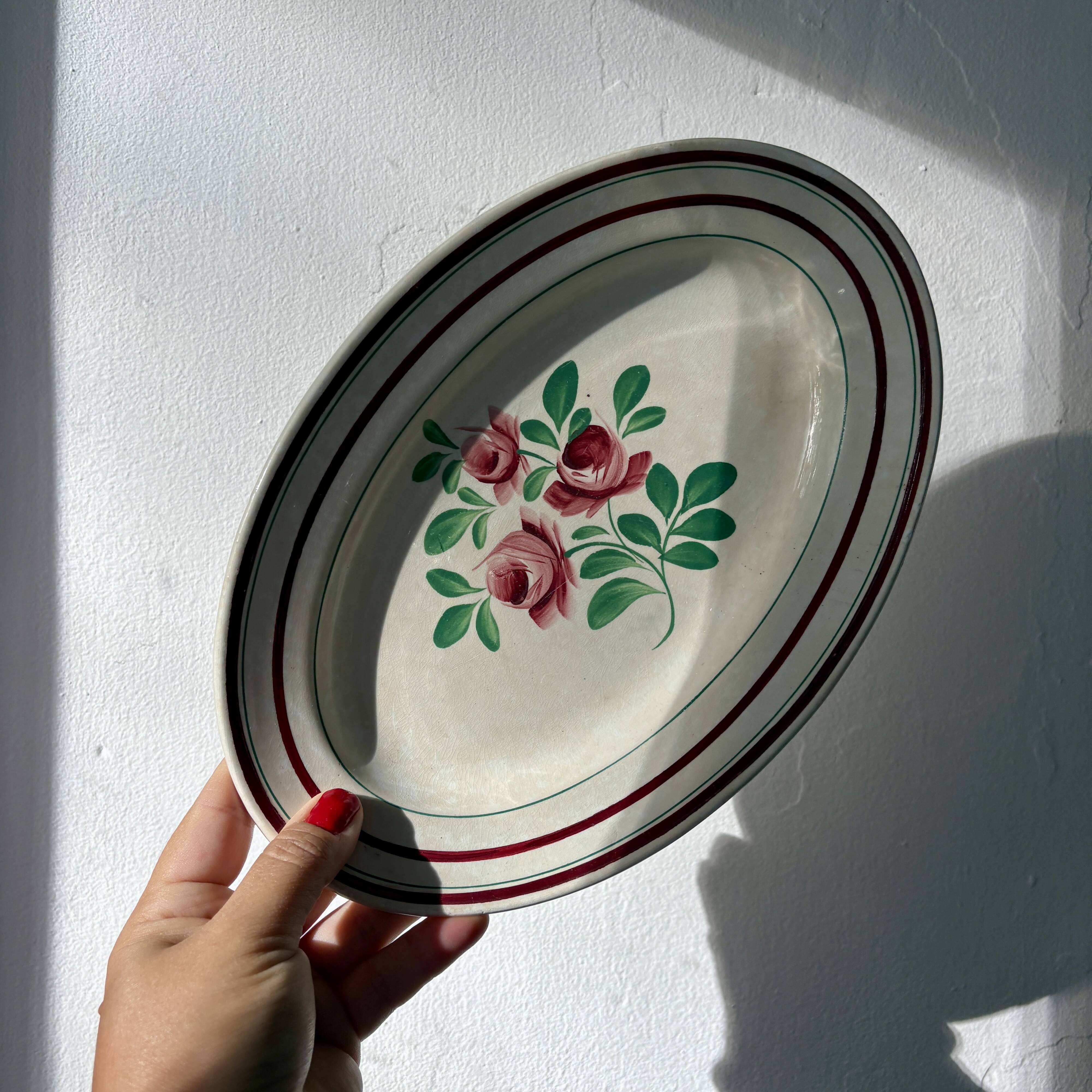 Lot de vaisselles Les Roses - 2 raviers et une saucière -