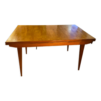 Stretchable solid teak table and ash top