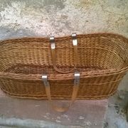 Couffin en osier vintage