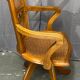 Fauteuil de bureau américain canné époque 1900