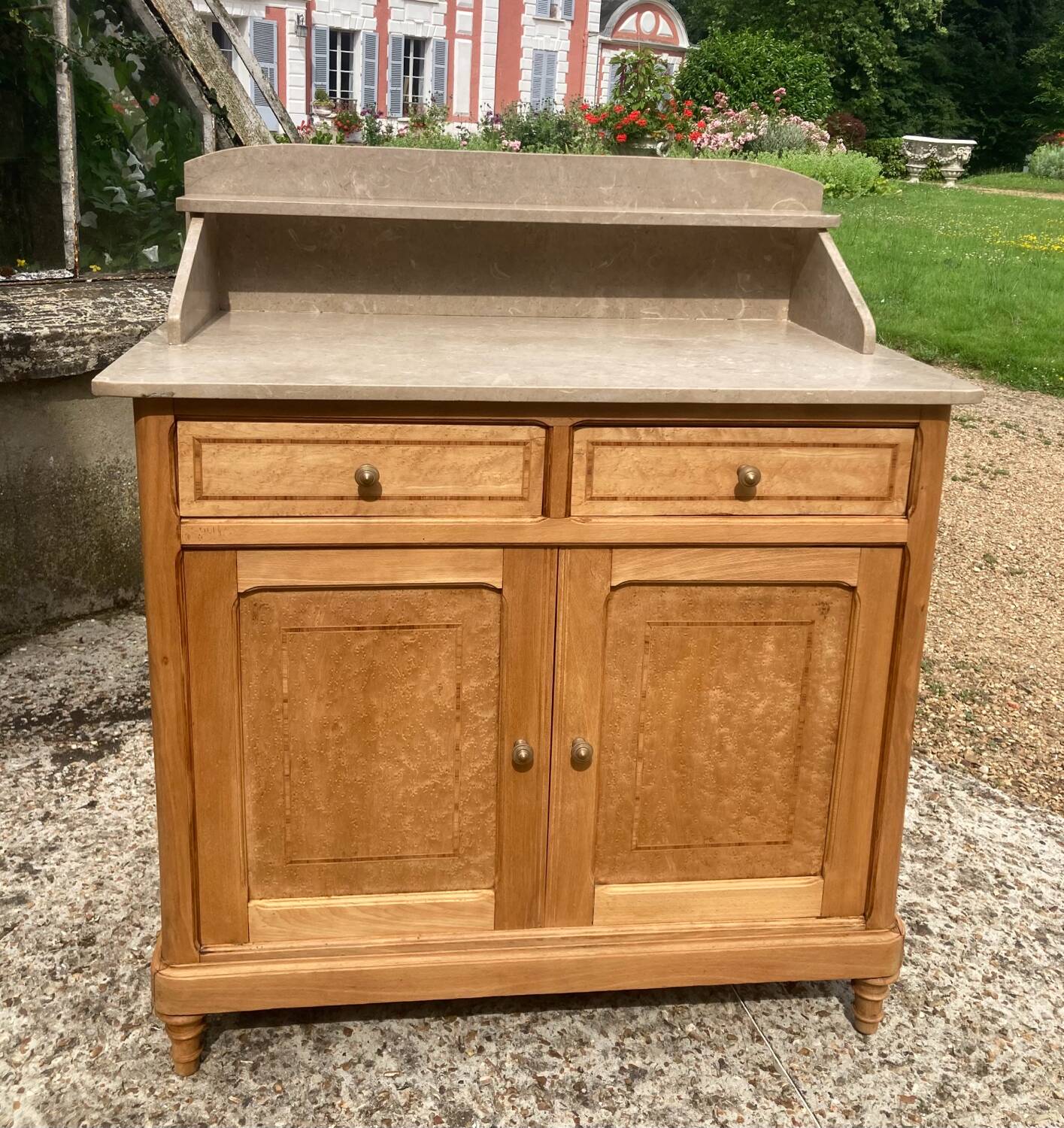 Bathroom furniture/low sideboard