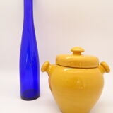 Mustard yellow pot