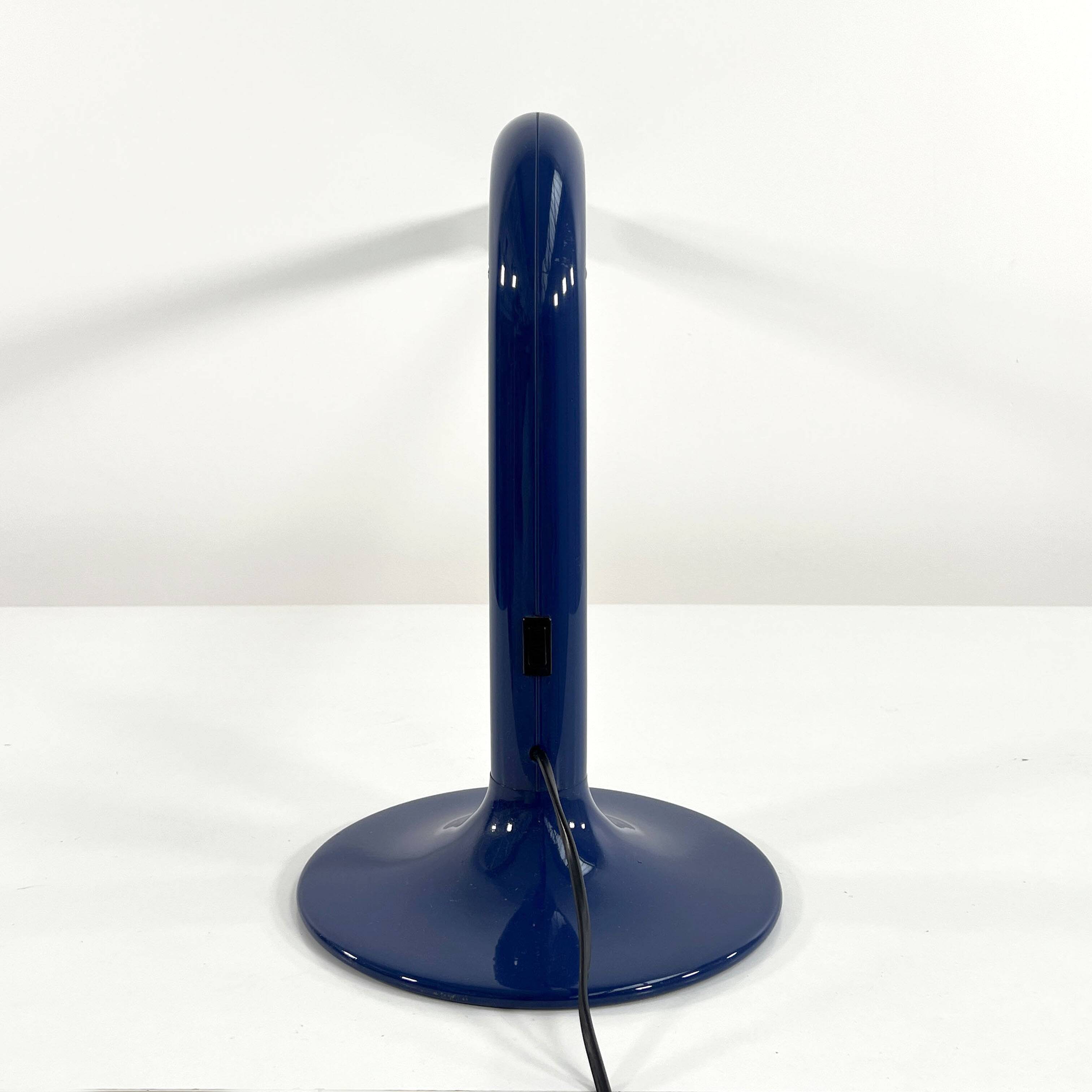 Lampe de table Tube bleue par Anders Pehrson pour Ateljé Lyktan, 1970
