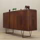 Buffet haut en noyer, design danois, années 1960, production : Danemark