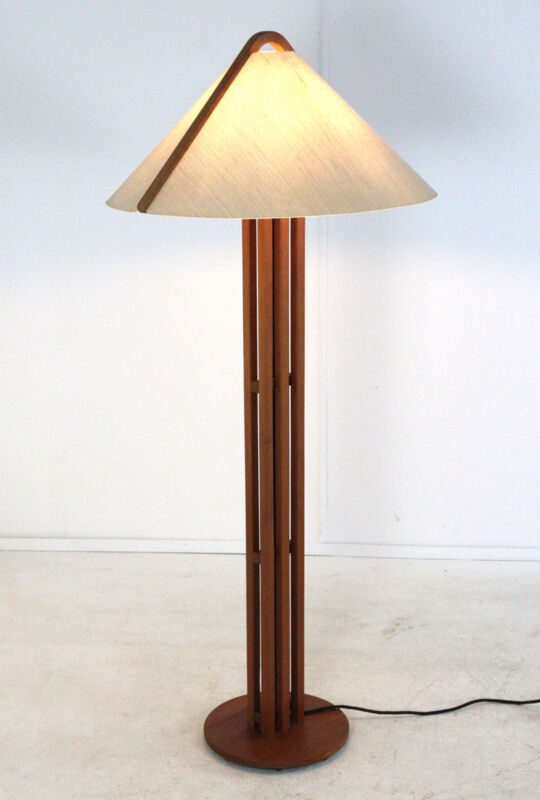 Lampe de sol Domus