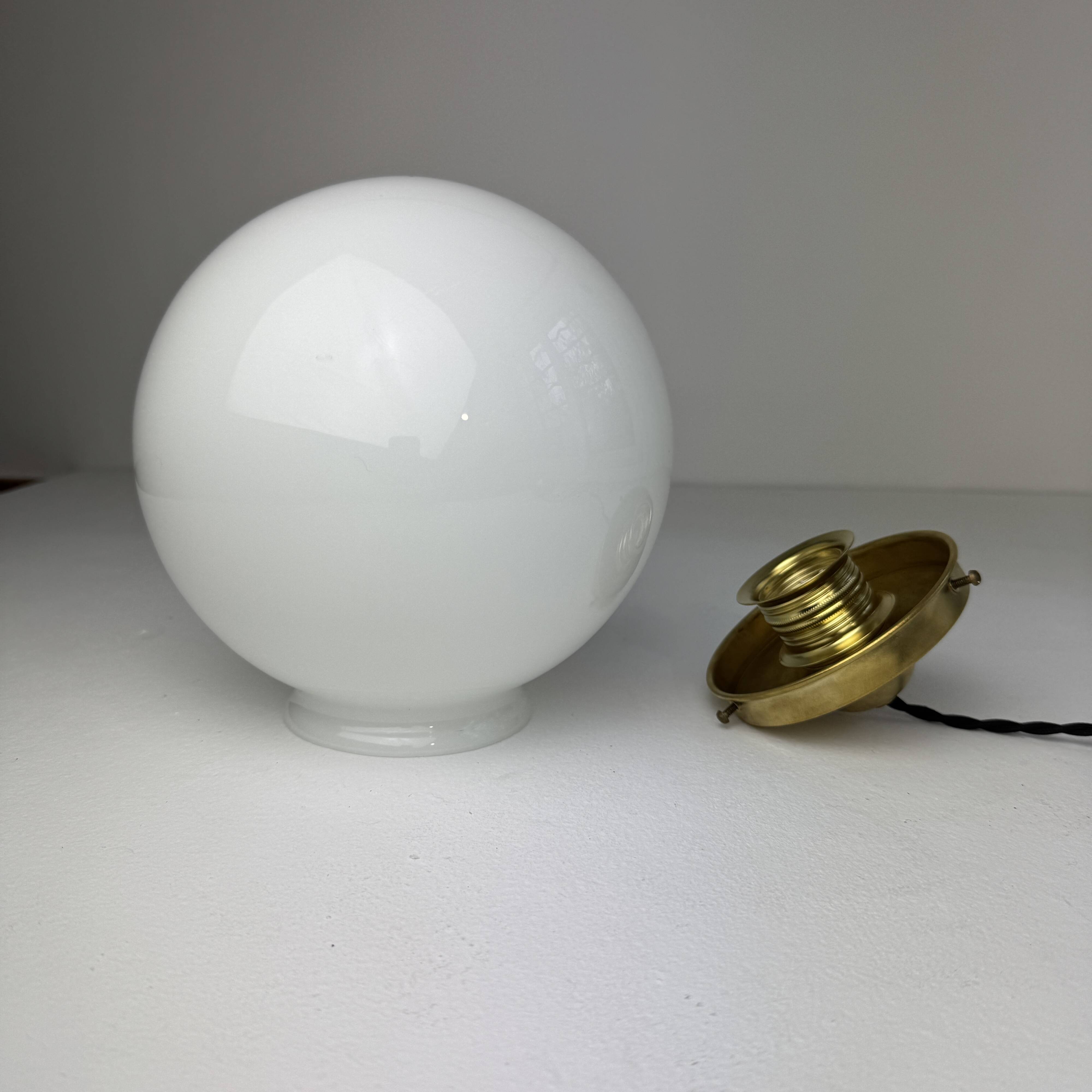 Paire d’anciennes suspensions en opaline 18 cm xl vintage