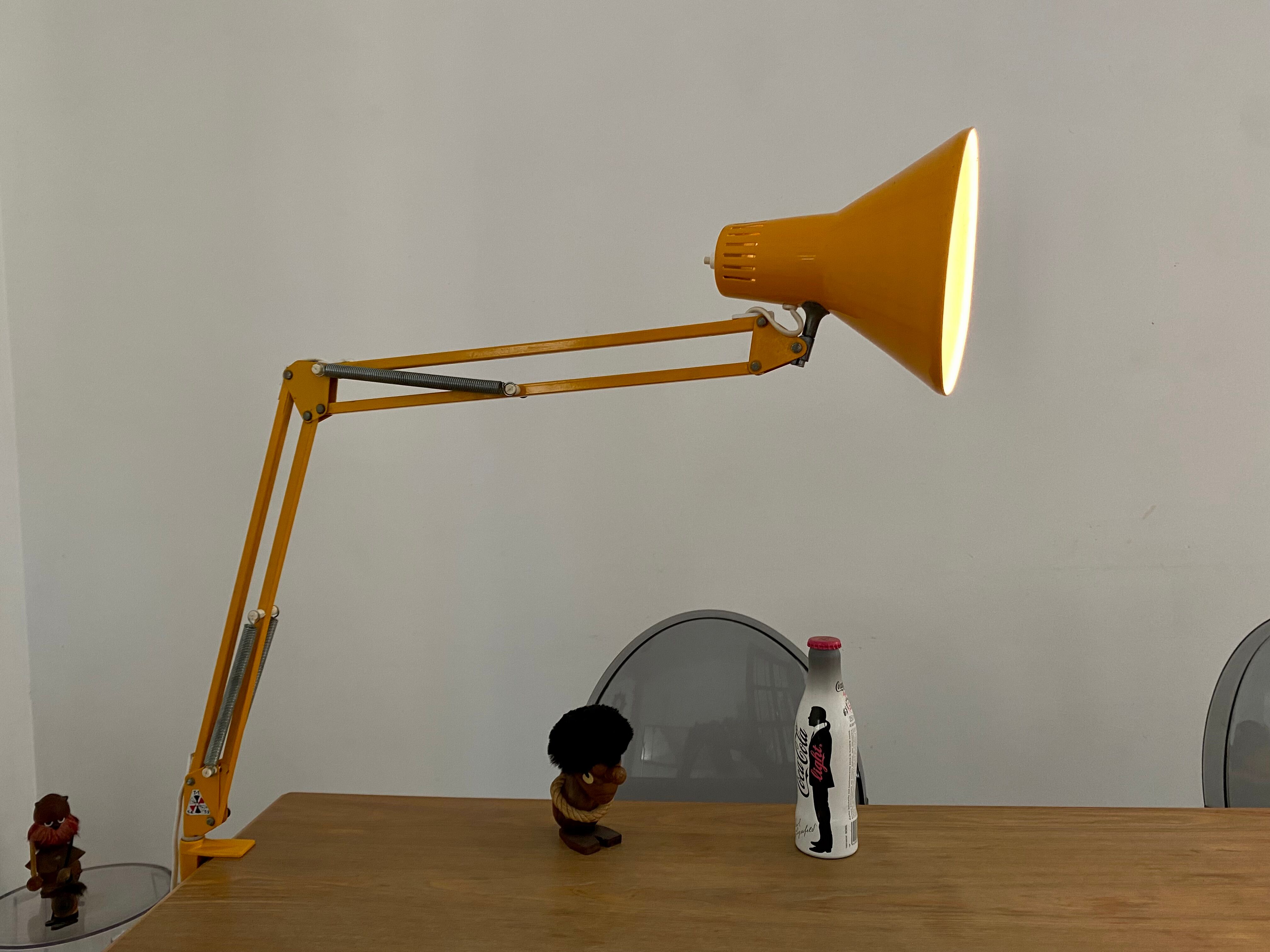 Desk lamp architect Twist t1 vintage Italian design 70