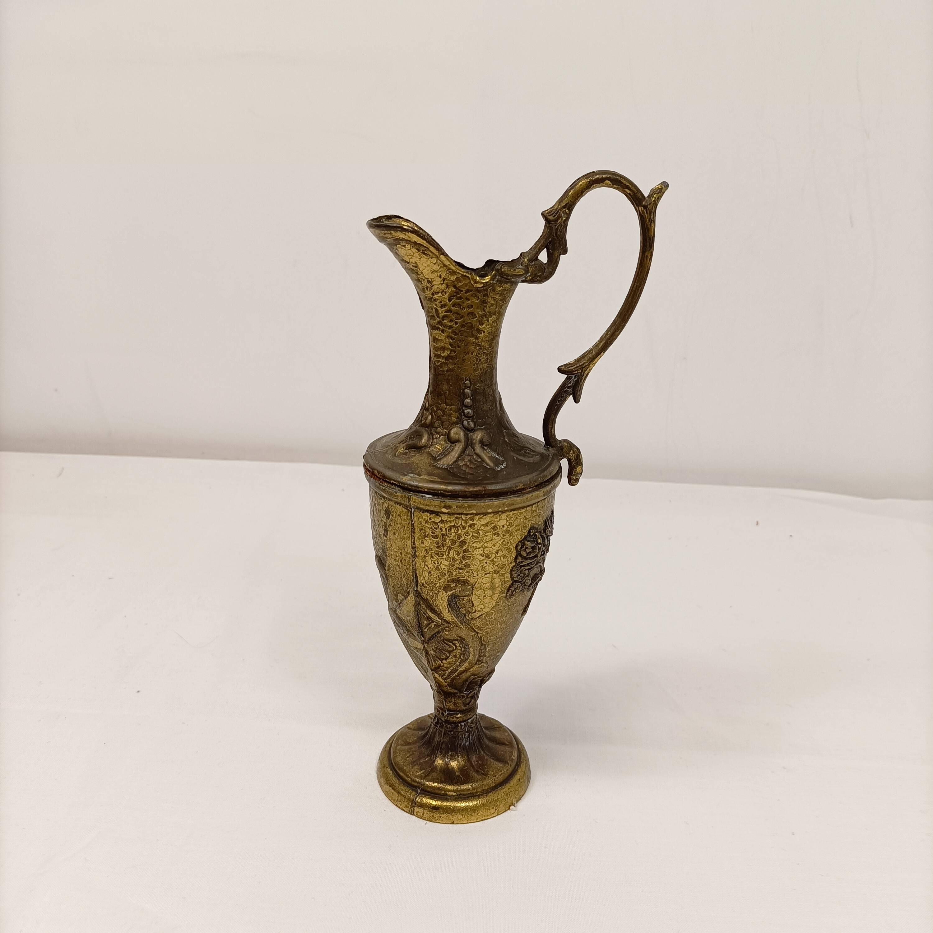 Decorative ewer in gilded metal Baroque style - 22 cm Antique vase
