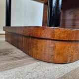Pair of Art Decò bedside tables in walnut and thuja