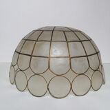 Mother-of-pearl and brass suspension