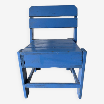 Chaise enfant en bois bleu
