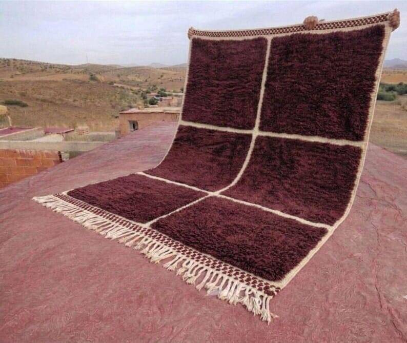 Grand tapis berbère sur mesure authentique bordeaux 3/4 m