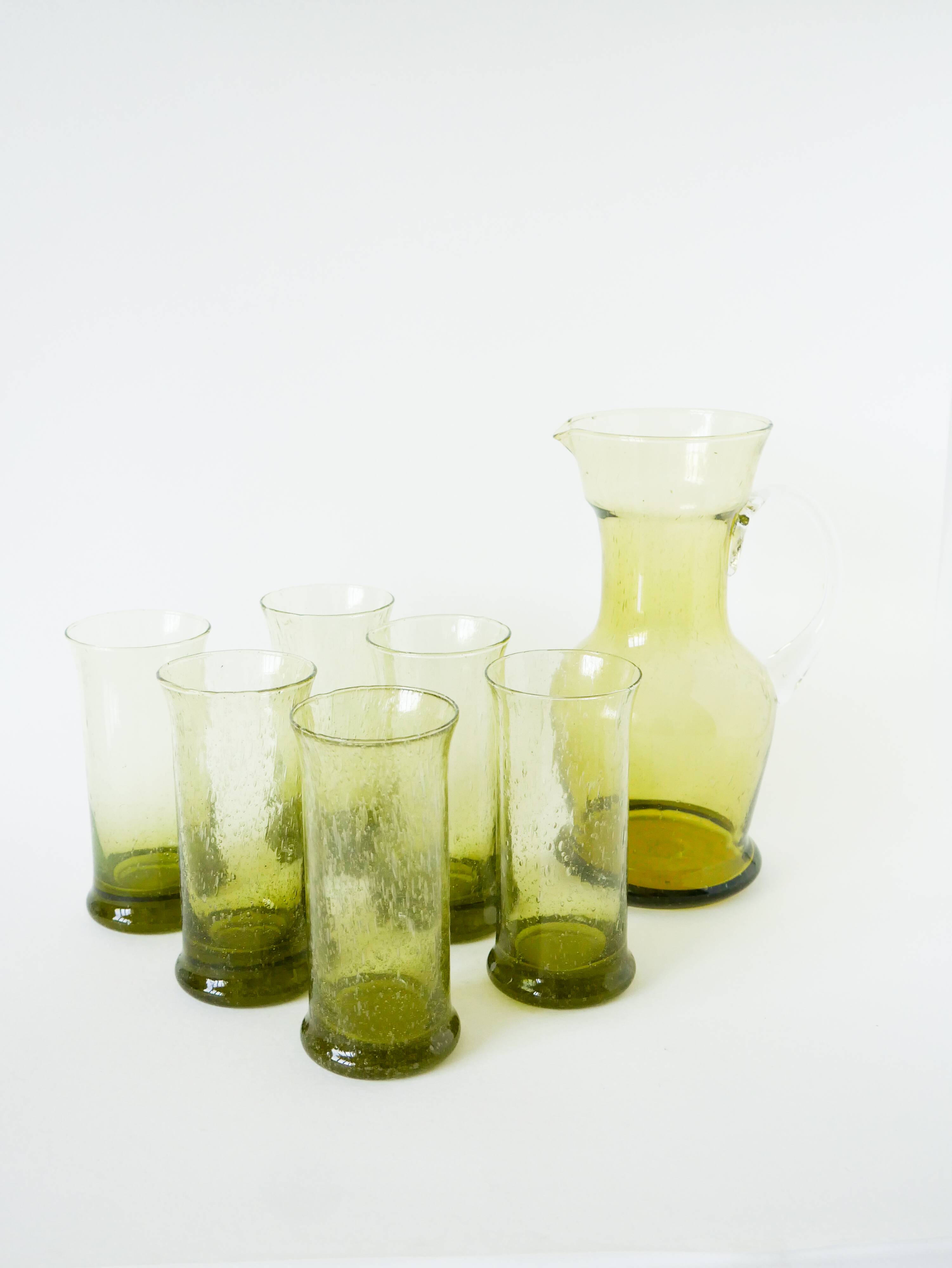 Service à orangeade en verre bullé de Biot, Long Drink, vert, 1960