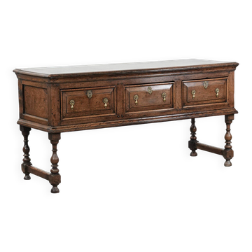 Buffet anglais ancien du début du XVIIIe siècle en chêne.